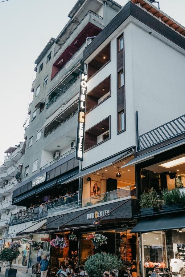 Center Hotel Gjirokastër Buitenkant foto